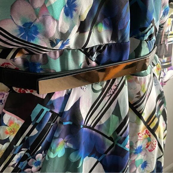 City Chic Abstract Printed Dress with Belt, Size XL/22 - Picture 7 of 8